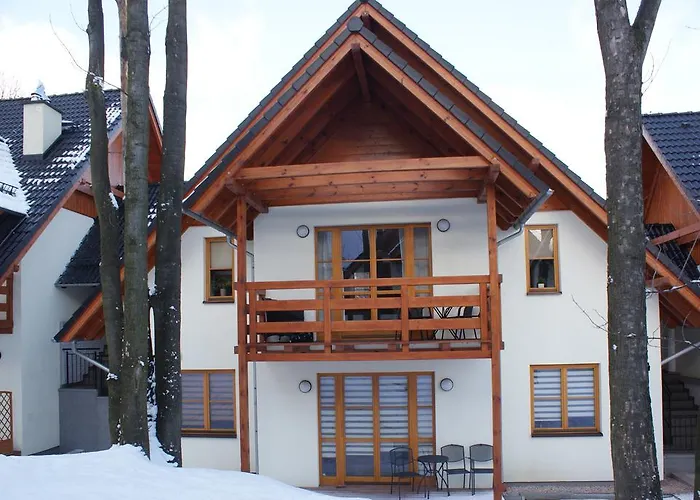 Pod Sniezka Z Sauna I Kominkiem 카르파츠